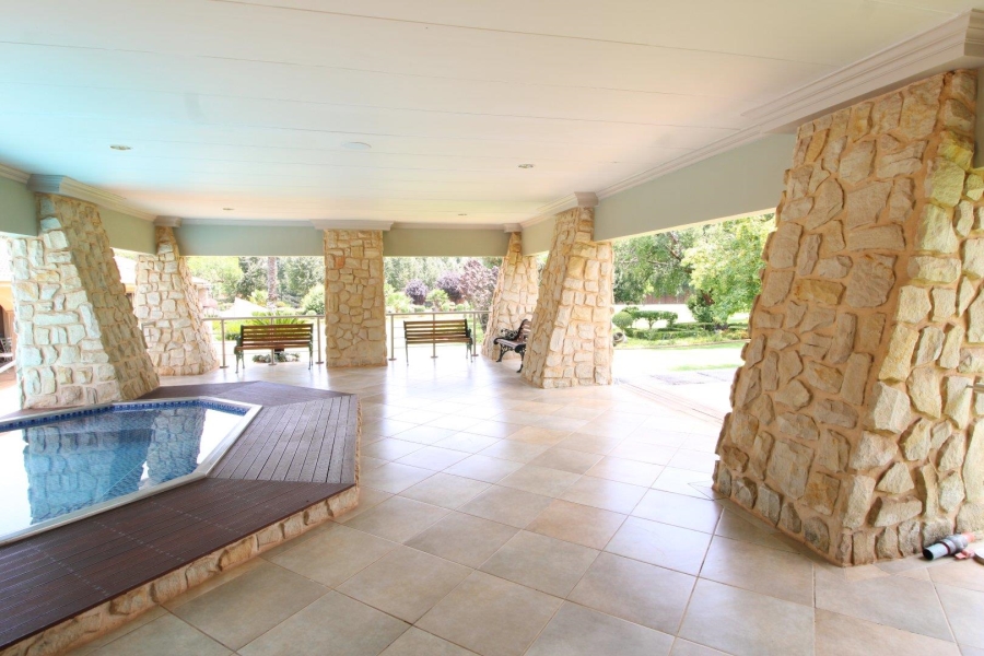 11 Bedroom Property for Sale in Van Der Hoff Park North West
